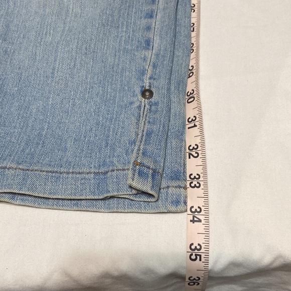Riders Capri Jeans light wash 8 Med - Picture 7 of 11
